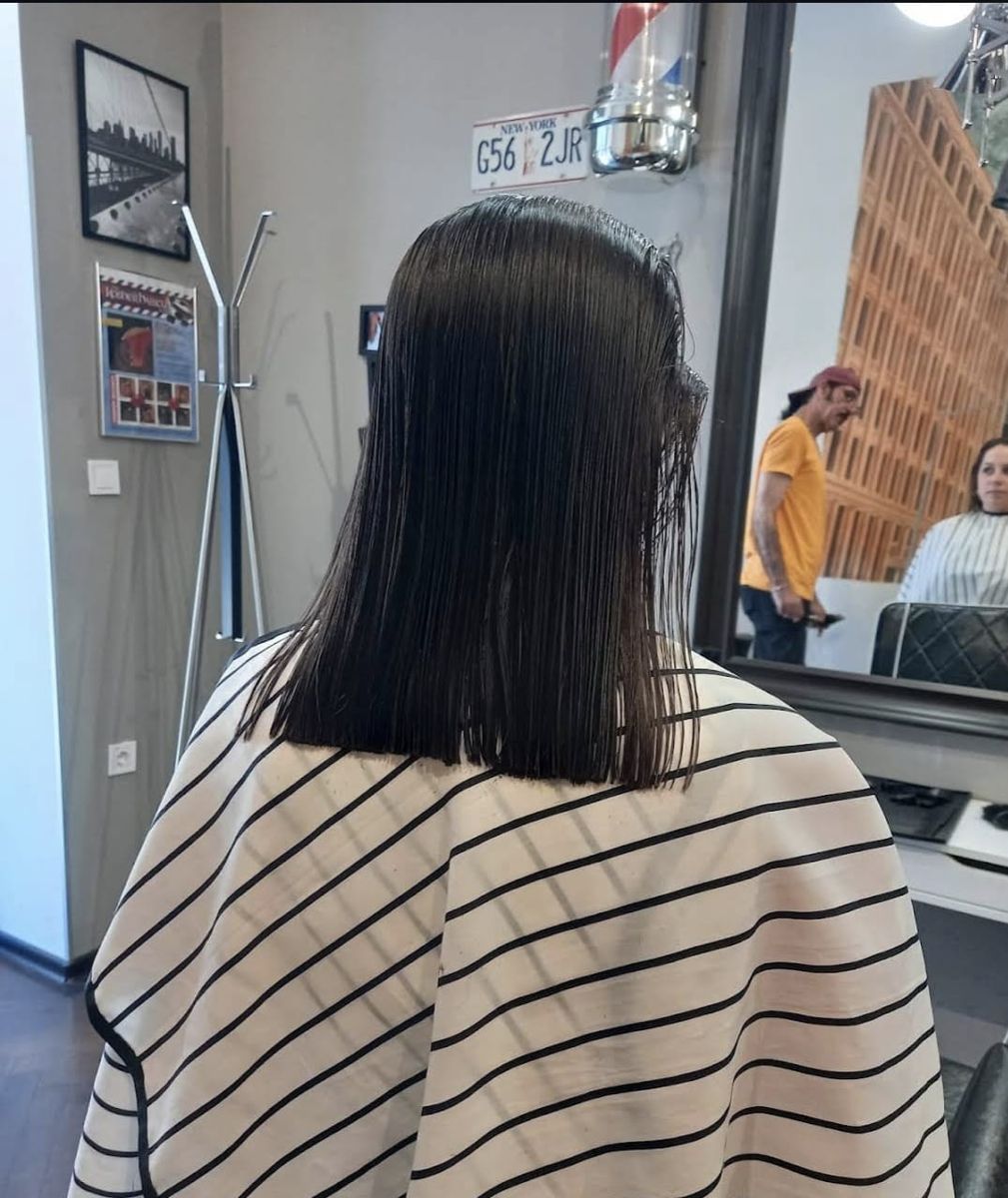 Long bob haircut, blow-dried finish
